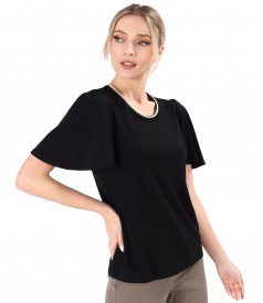 Elegant elastic jersey blouse with wide sleeves