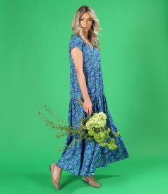 Long dress with ruffles made of printed viscose