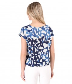 Viscose blouse printed with geometric motifs