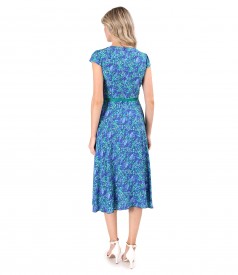 Elegant viscose dress printed with floral motifs