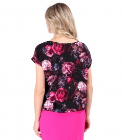 Elegant viscose blouse digitally printed with floral motifs