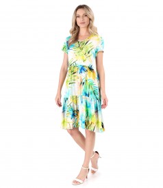 Elegant dress with frills made of viscose printed with floral motifs