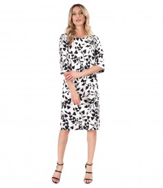 Elegant viscose dress printed with floral motifs