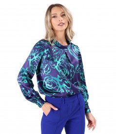 Viscose blouse printed with floral motifs
