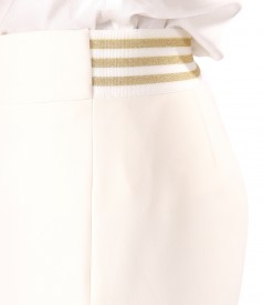 Ankle pants made of elastic fabric