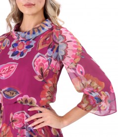 Elegant midi dress made of veil printed with floral motifs
