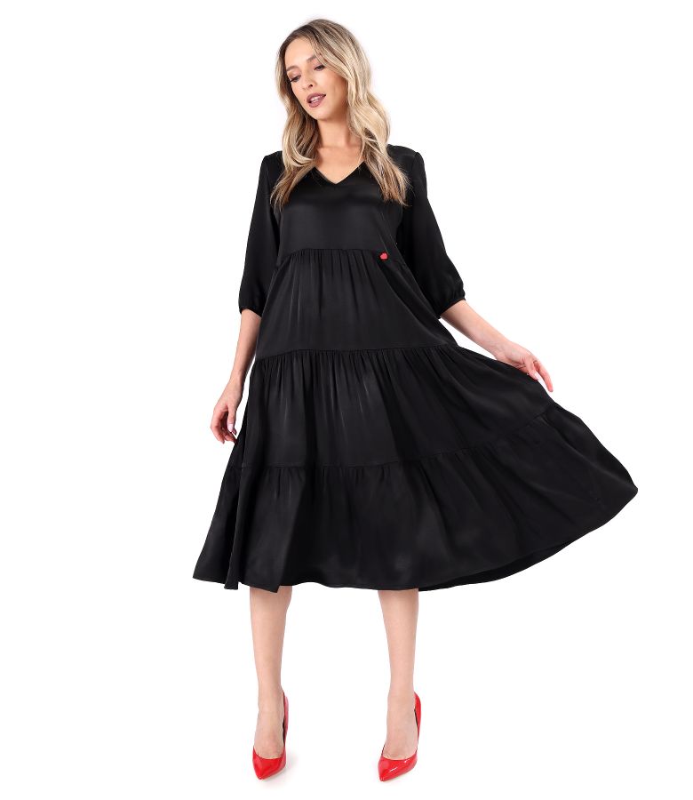 Elegant midi dress with ruffles made of viscose satin