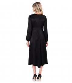 Elegant midi dress made of viscose satin