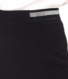 Tapered skirt with elastic with crystals at the waist