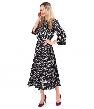 Midi dress made of viscose satin printed with geometric motifs