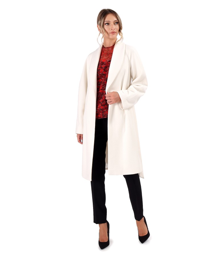 Elegant outfit with overcoat made of thick viscose fabric