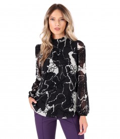 Veil blouse with floral motifs