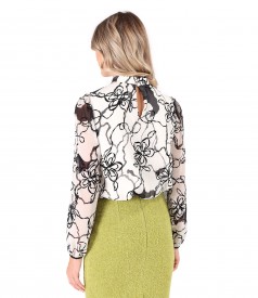 Veil blouse with floral motifs
