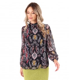 Veil blouse printed with paisley motifs