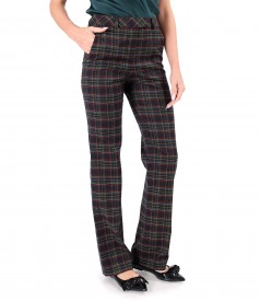 Straight pants made of checkered viscose fabric