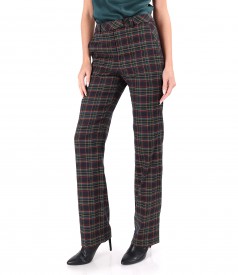 Straight pants made of checkered viscose fabric