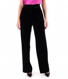 Wide pants made of black elastic velvet