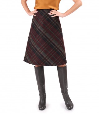 Flared skirt made of checkered viscose fabric