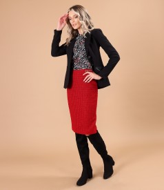Elegant outfit with tapered skirt made of curls and jacket made of elastic fabric with viscose