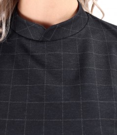 Elegant dress made of thick checkered fabric