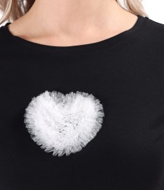 Elastic jersey blouse with decorative tulle heart