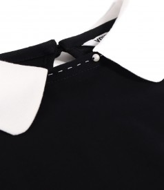 Elegant elastic jersey blouse with white collar
