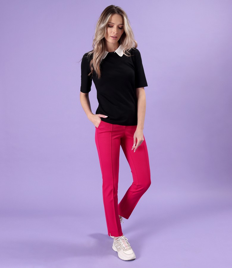 Casual outfit with ankle pants and jersey blouse with white collar