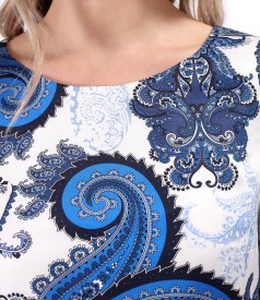 Elegant viscose satin dress printed with paisley motifs