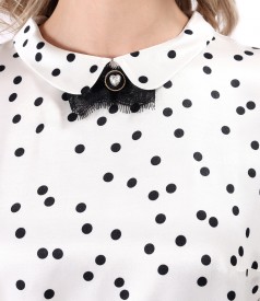 Elegant dress with satin viscose collar with polka dots and detachable brooch