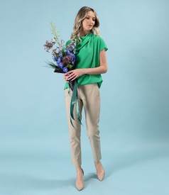 Elastic cotton pants with front pockets