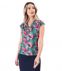 Elegant blouse with folds at the neckline made of elastic jersey