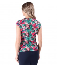 Elegant blouse with folds at the neckline made of elastic jersey