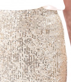 Tapered evening skirt made of gold metallic sequins