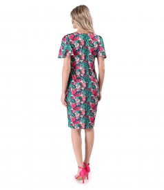 Elastic jersey dress printed with floral motifs