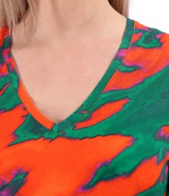 Elegant elastic jersey blouse with wide sleeves