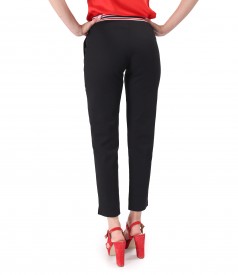 Loose ankle pants made of tencel with cotton