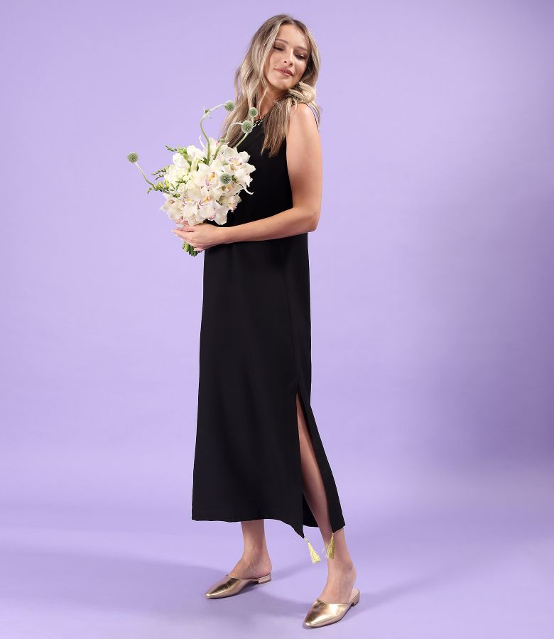 Long elegant dress made of viscose fabric