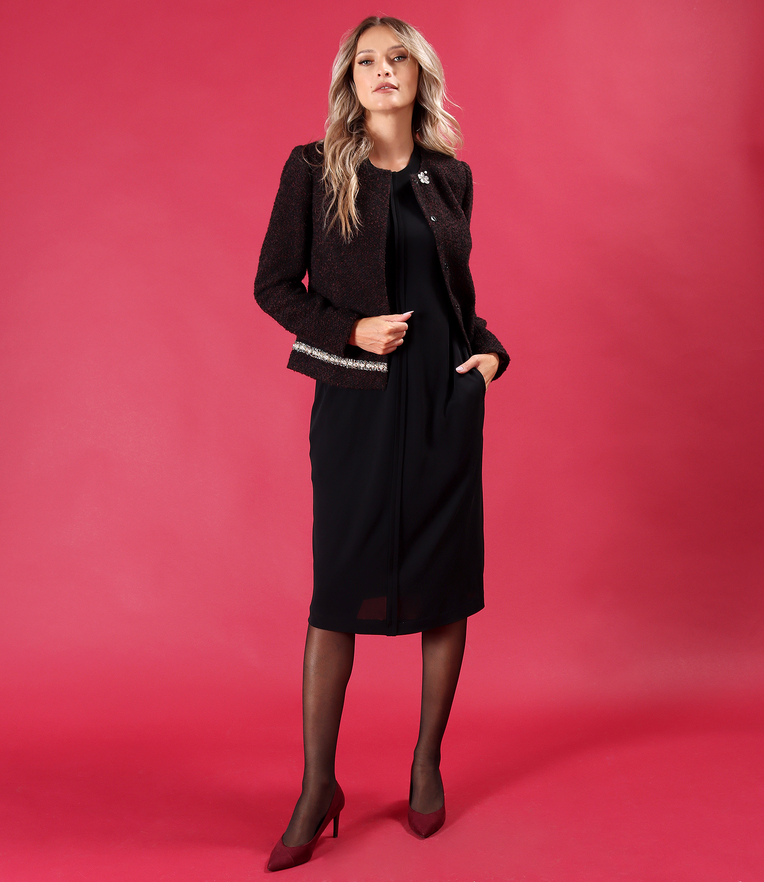 Bouclé wool-blend jacket with relaxed-fit viscose dress