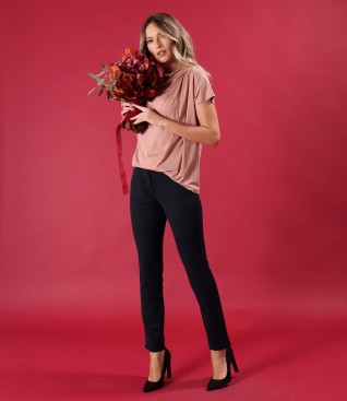 Elastic jersey blouse with ankle pants