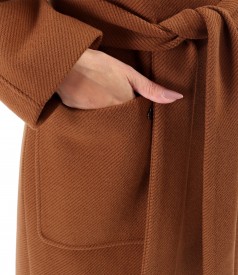 Midi overcoat made of thick fabric