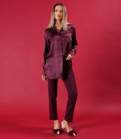 Elegant ankle pants made of elastic fabric with viscose