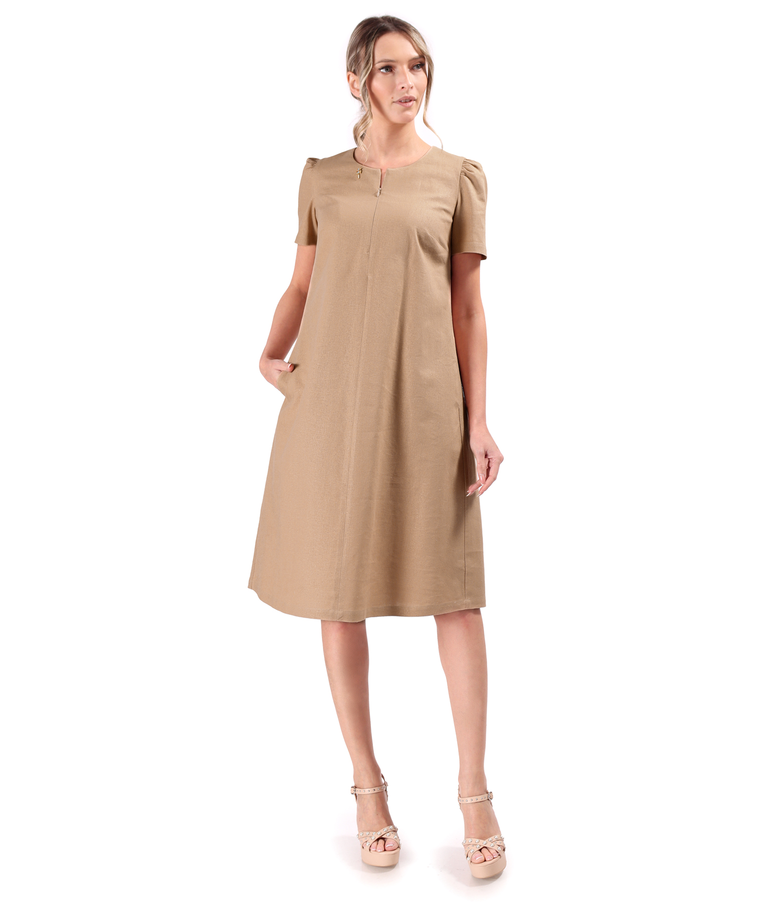 Flared dress made of linen