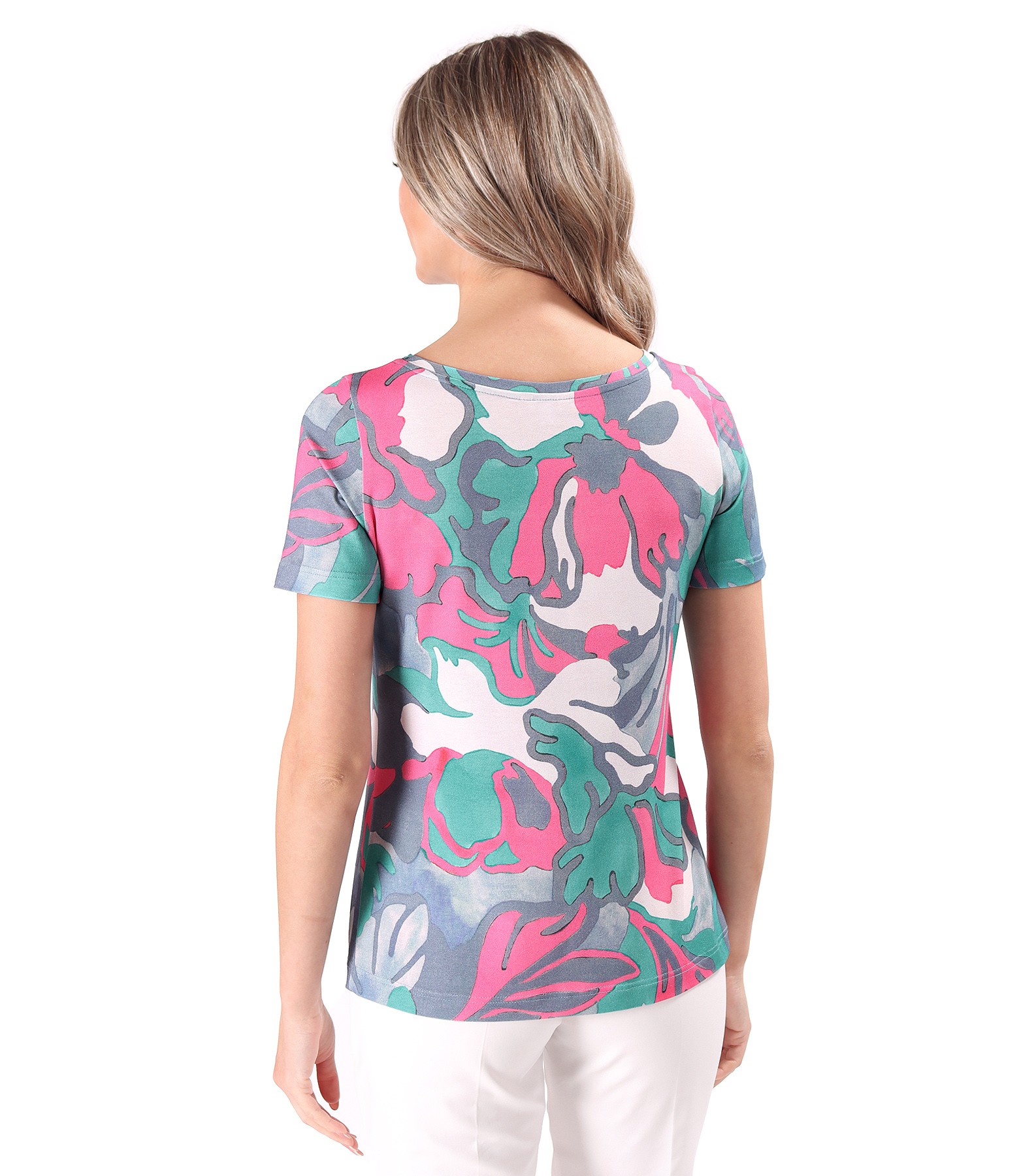Blouse made of elastic viscose jersey printed with floral motifs