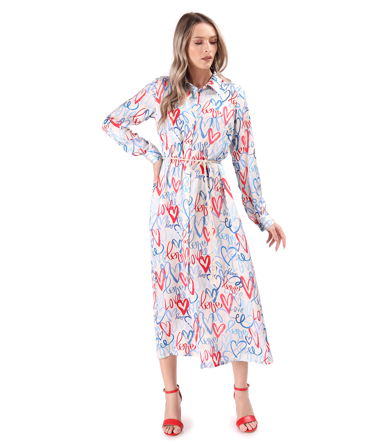 Long shirt dress made of printed viscose satin.