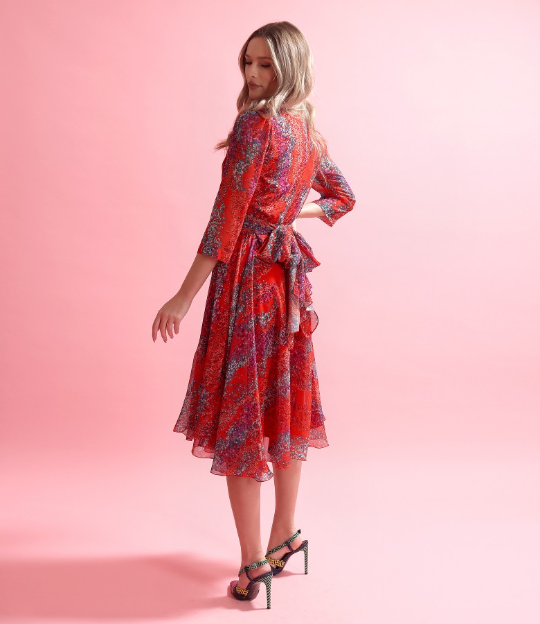 Elegant dress with printed veil cord