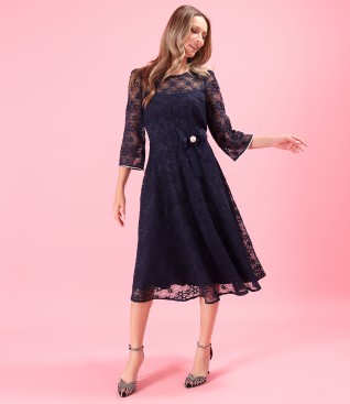 Elegant lace dress with floral motifs