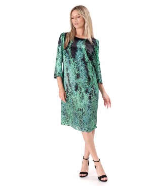 Loose-fitting natural silk dress printed with geometric motifs