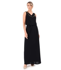 Elegant long viscose dress with chain at the neckline