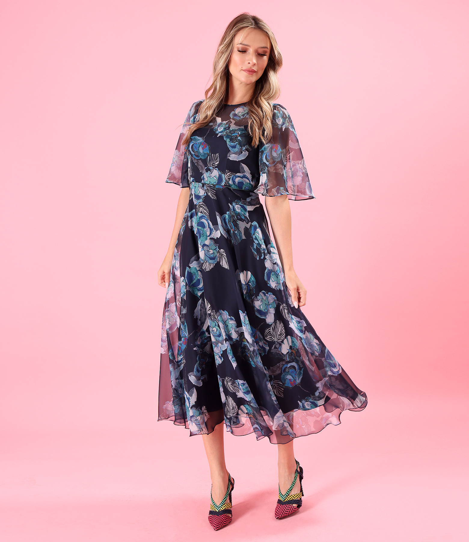 Rochie midi din voal fin imprimat cu motive florale