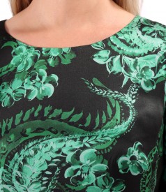 Loose-fitting natural silk dress printed with paisley motifs